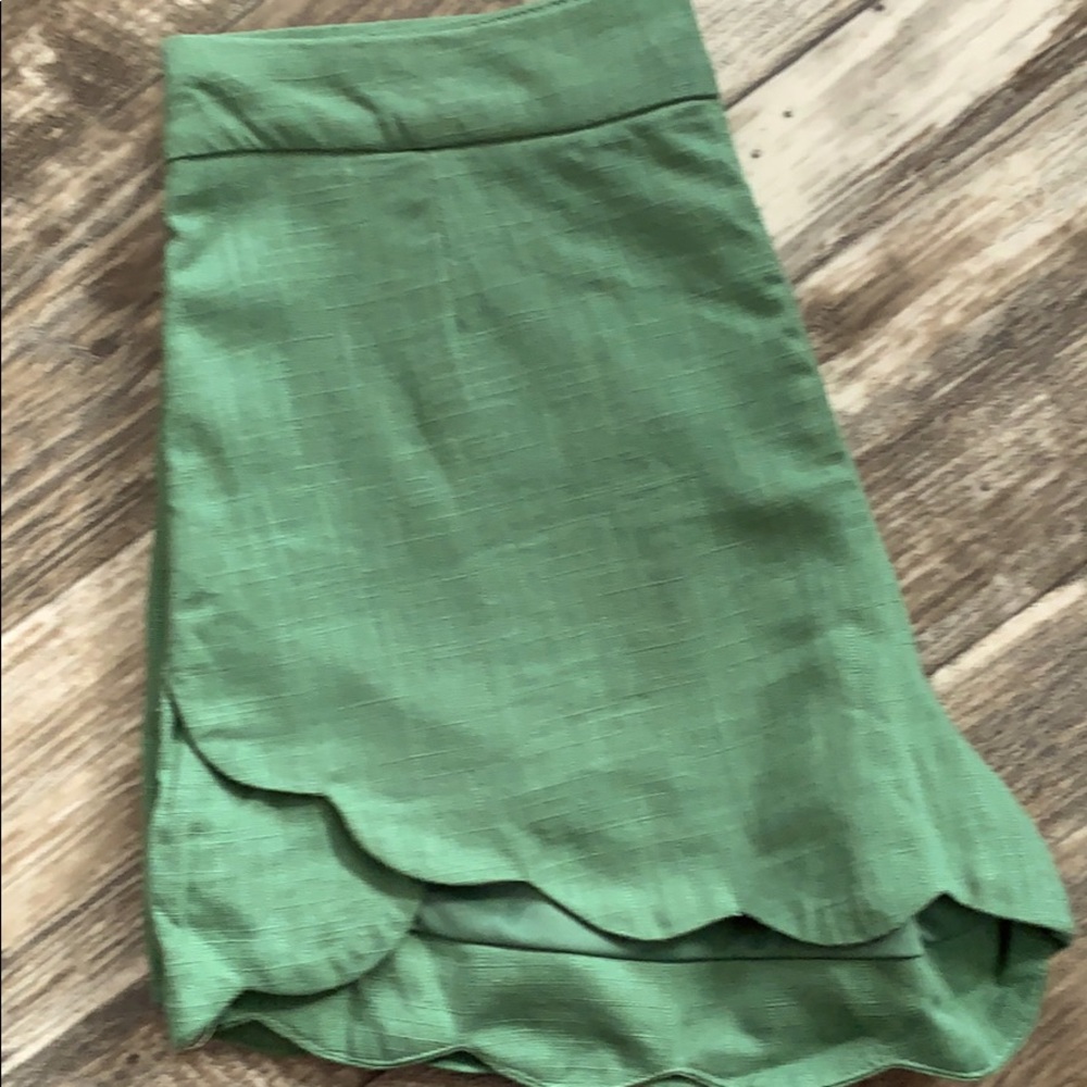 Forest Green scalloped shorts